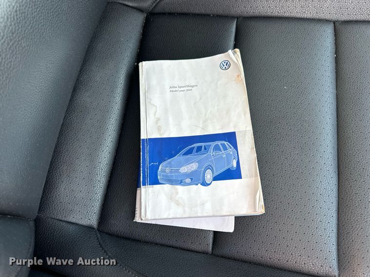 image for item EH6710 2010 Volkswagen Jetta TDI 