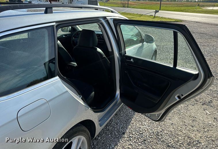 image for item EH6710 2010 Volkswagen Jetta TDI 