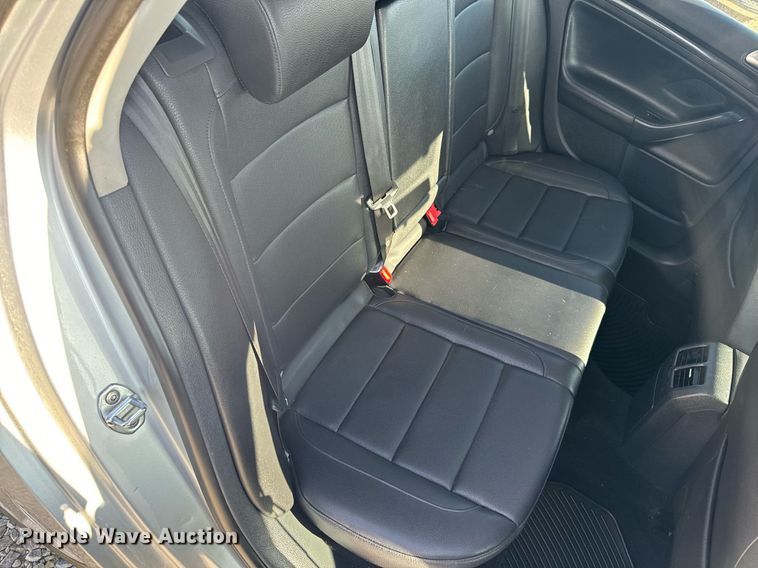 image for item EH6710 2010 Volkswagen Jetta TDI 