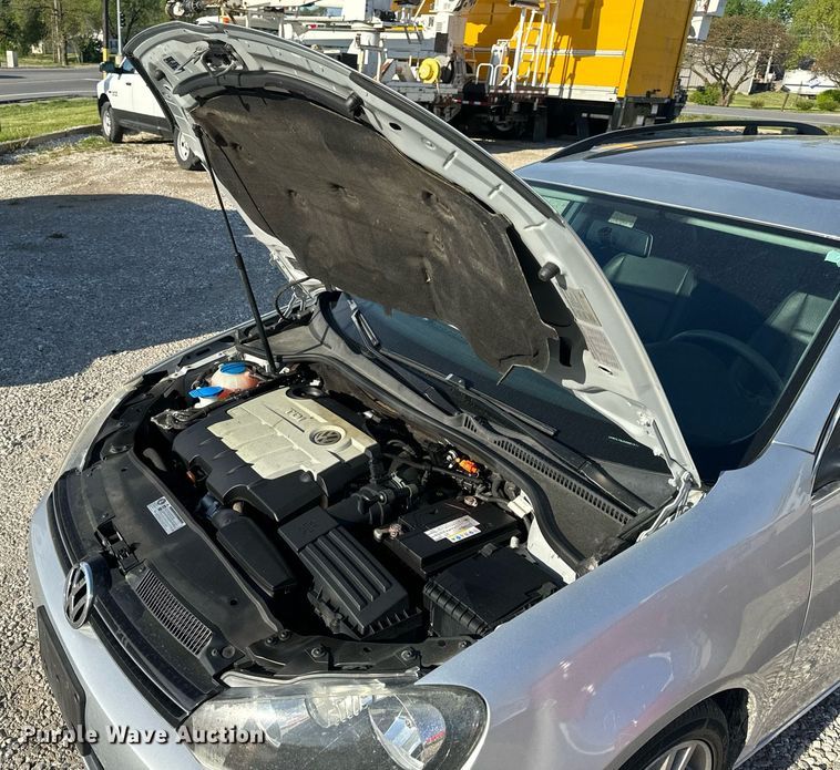 image for item EH6710 2010 Volkswagen Jetta TDI 