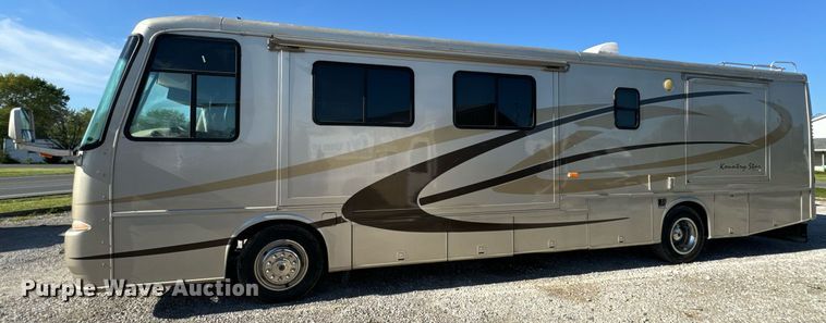 image for item EH6711 2003 Newmar Kountry Star RV