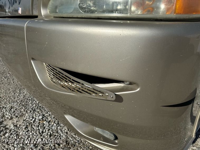 image for item EH6711 2003 Newmar Kountry Star RV