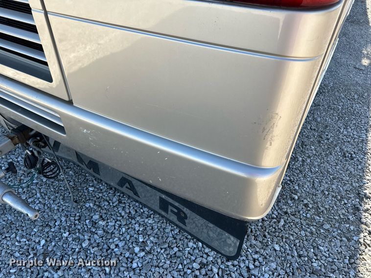 image for item EH6711 2003 Newmar Kountry Star RV