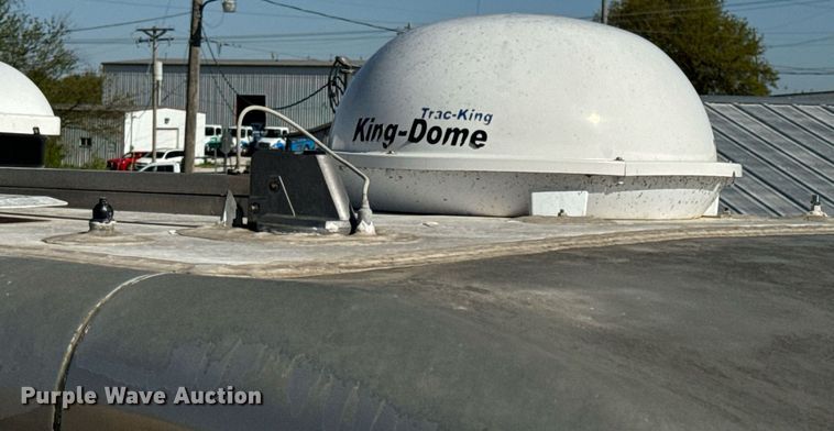 image for item EH6711 2003 Newmar Kountry Star RV