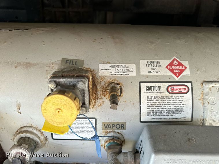 image for item EH6711 2003 Newmar Kountry Star RV