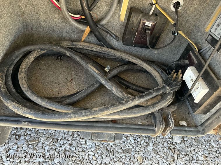 image for item EH6711 2003 Newmar Kountry Star RV