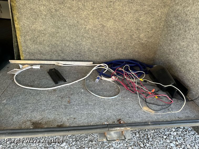 image for item EH6711 2003 Newmar Kountry Star RV