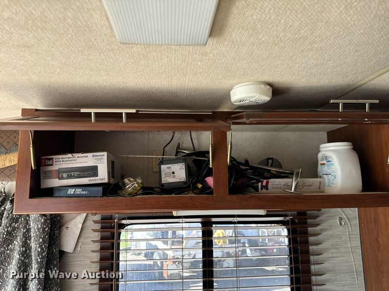 image for item EH6711 2003 Newmar Kountry Star RV