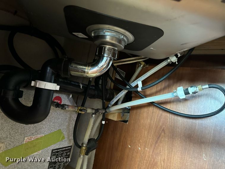 image for item EH6711 2003 Newmar Kountry Star RV