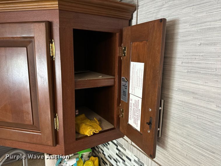 image for item EH6711 2003 Newmar Kountry Star RV