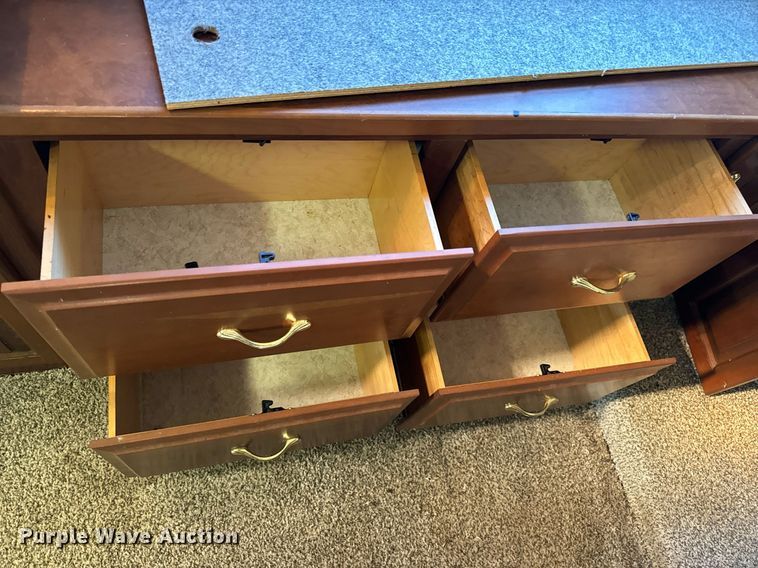 image for item EH6711 2003 Newmar Kountry Star RV