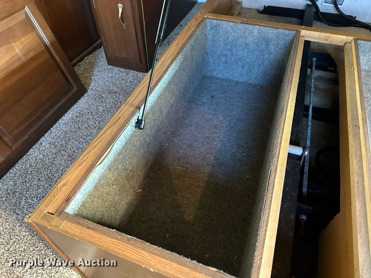 image for item EH6711 2003 Newmar Kountry Star RV