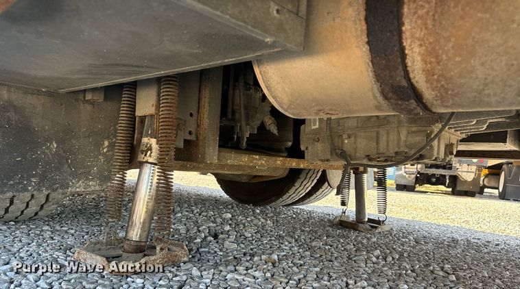 image for item EH6711 2003 Newmar Kountry Star RV