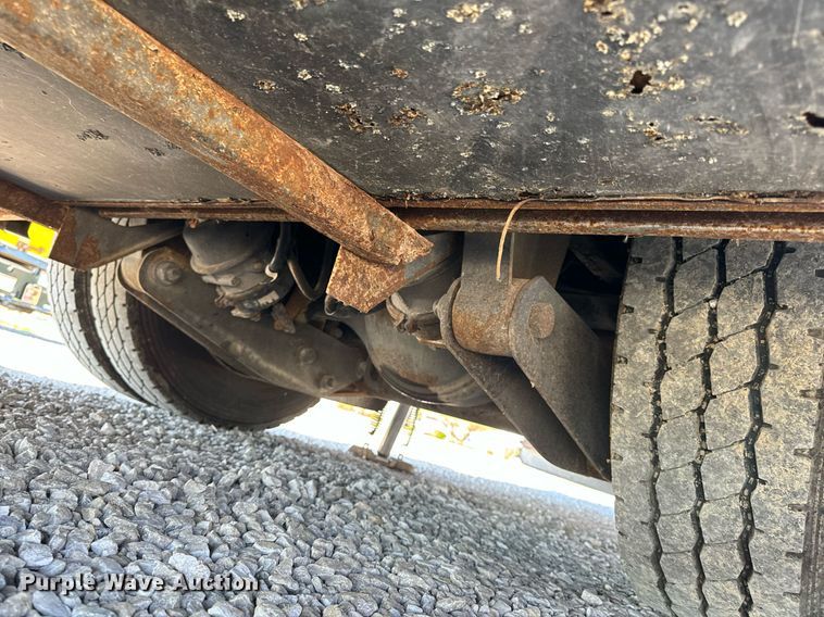 image for item EH6711 2003 Newmar Kountry Star RV