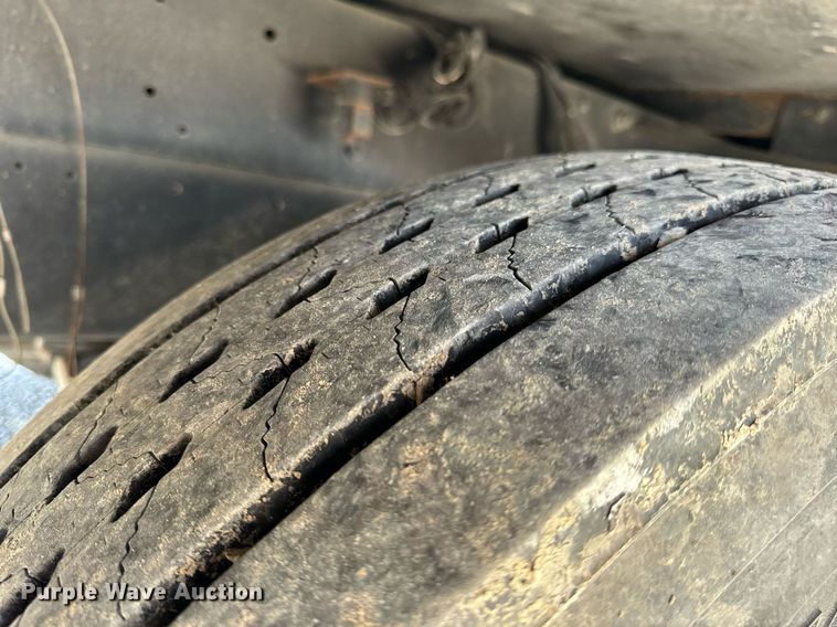 image for item EH6711 2003 Newmar Kountry Star RV