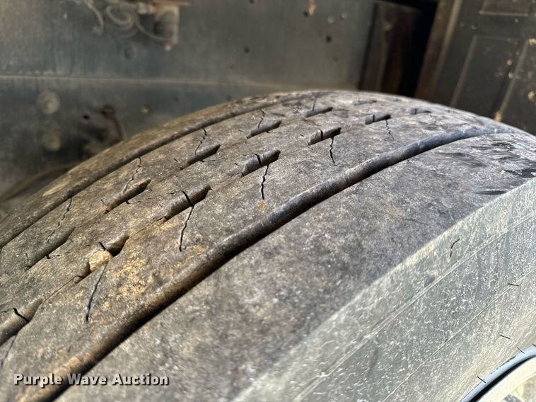 image for item EH6711 2003 Newmar Kountry Star RV