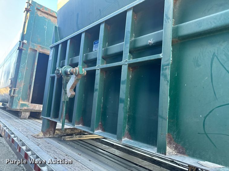 image for item EH6712 2006 Marathon  RJ-325 roll-off trash compactor