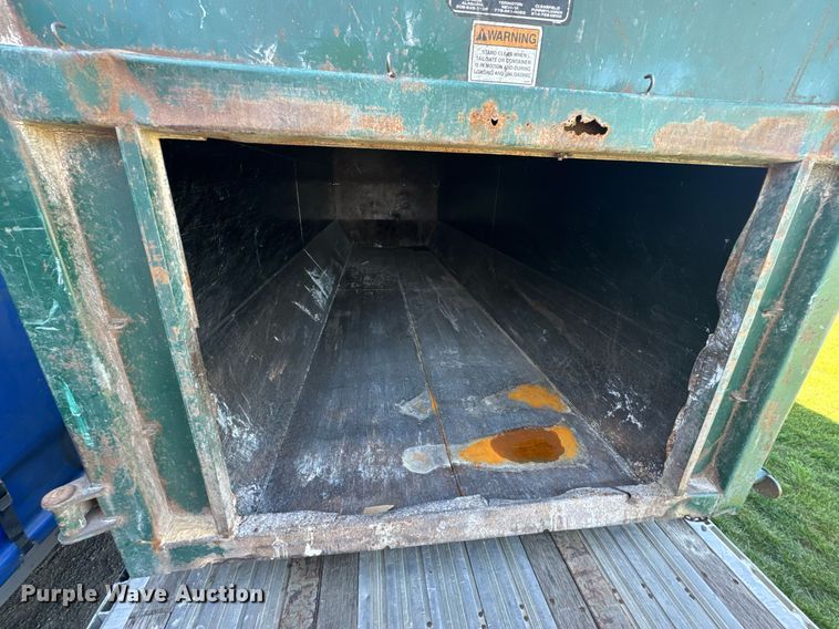 image for item EH6712 2006 Marathon  RJ-325 roll-off trash compactor