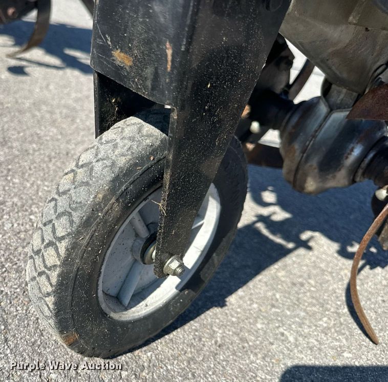 image for item EH6722 (2) Honda FC600 tillers