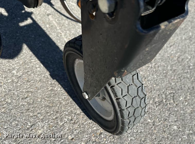 image for item EH6722 (2) Honda FC600 tillers