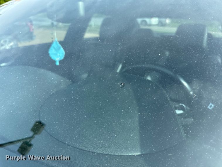 image for item EH6725 2013 Chrysler 300 S 