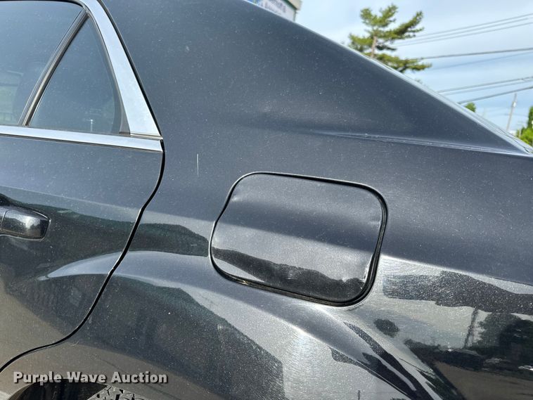 image for item EH6725 2013 Chrysler 300 S 