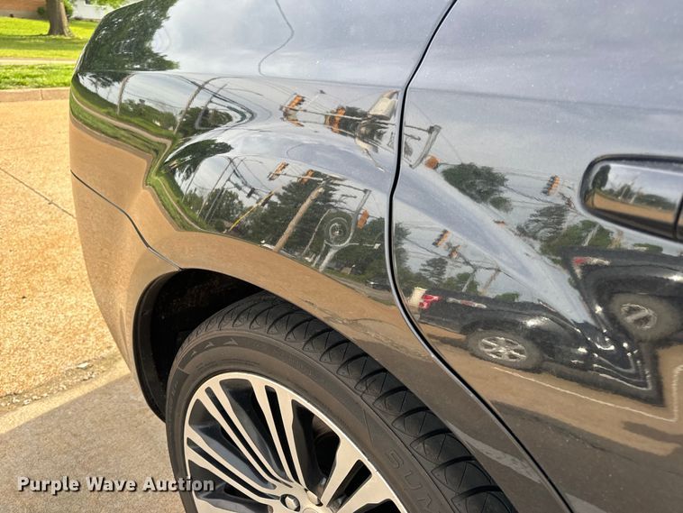 image for item EH6725 2013 Chrysler 300 S 