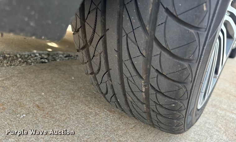 image for item EH6725 2013 Chrysler 300 S 