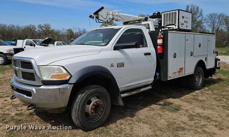 image for item EI3713 2011 Dodge Ram 5500 HD utility / service truck