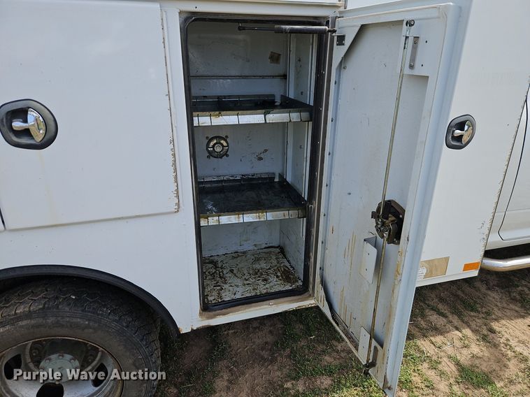 image for item EI3713 2011 Dodge Ram 5500 HD utility / service truck