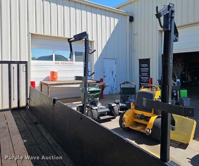 image for item EI3773 2021 Sure-Trac ST8216UAT-B-070 utility trailer