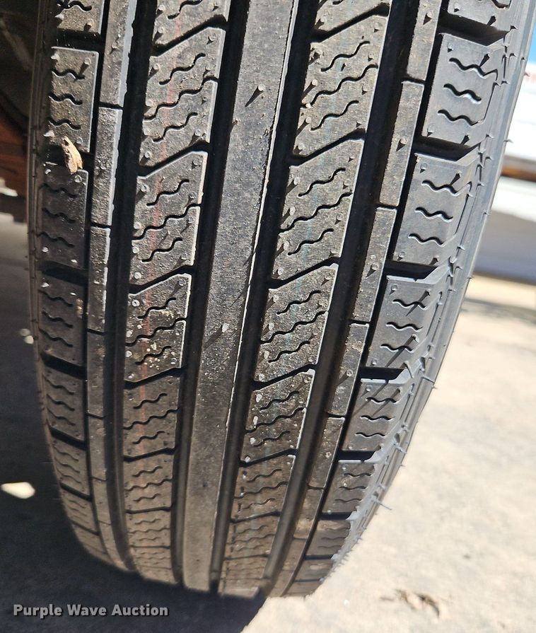 image for item EI3773 2021 Sure-Trac ST8216UAT-B-070 utility trailer