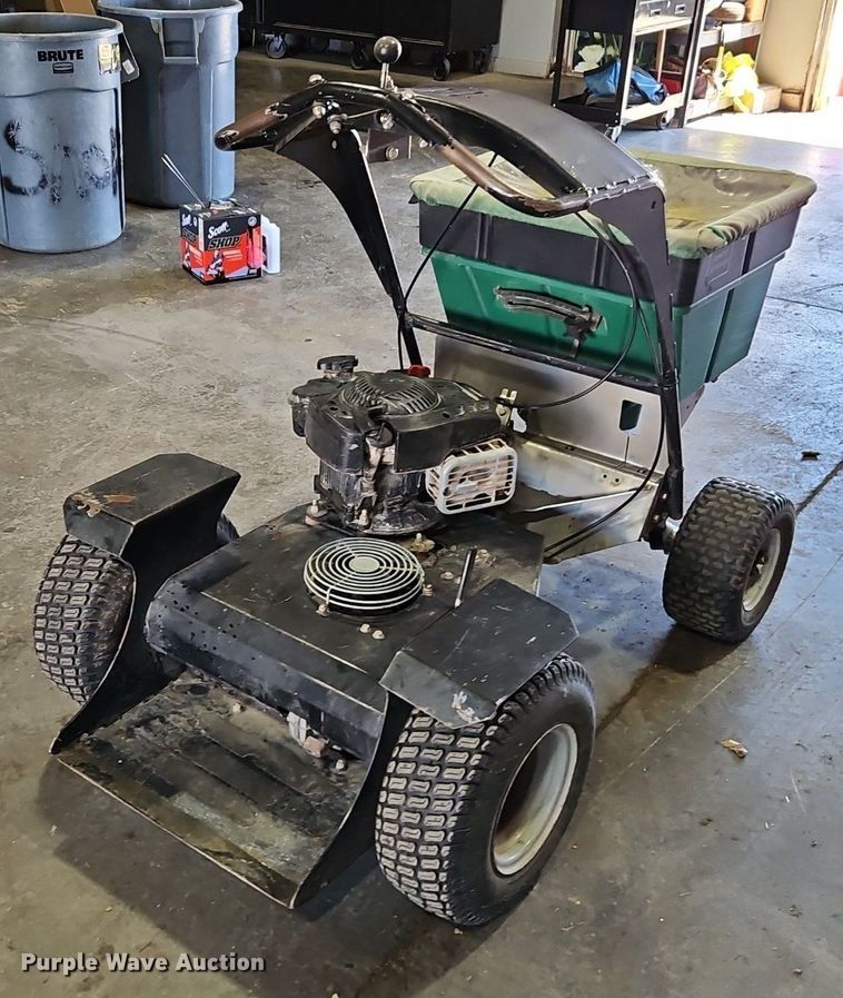 image for item EI3775 Lesco spreader