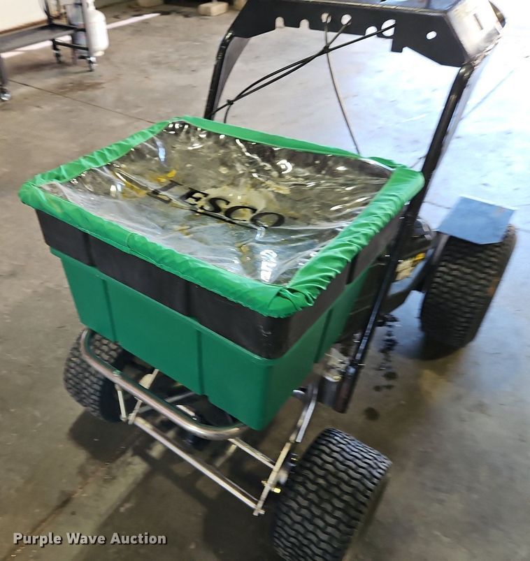 image for item EI3776 Lesco spreader