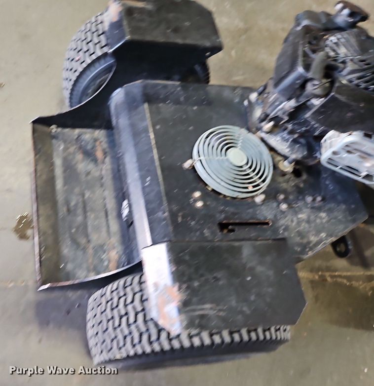 image for item EI3776 Lesco spreader