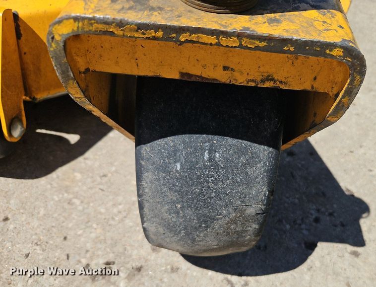 image for item EI3779 2017 Wright WS48FFX730E ZTR lawn mower