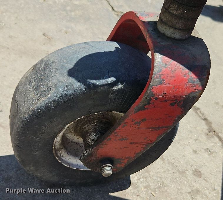 image for item EI3780 Exmark VHS481GKA48300 ZTR lawn mower