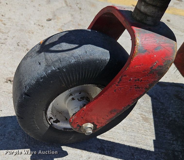 image for item EI3781 Exmark VHS481GKA48300 ZTR lawn mower