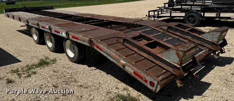 image for item EJ0567 2007 Interstate 50DLA equipment trailer