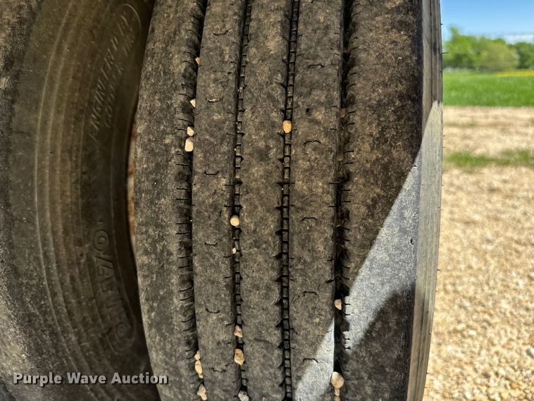 image for item EJ0567 2007 Interstate 50DLA equipment trailer