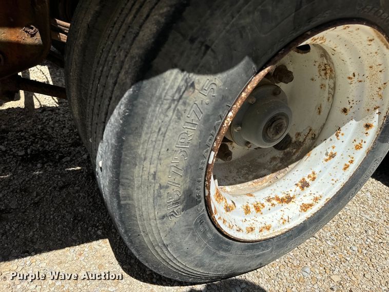 image for item EJ0567 2007 Interstate 50DLA equipment trailer