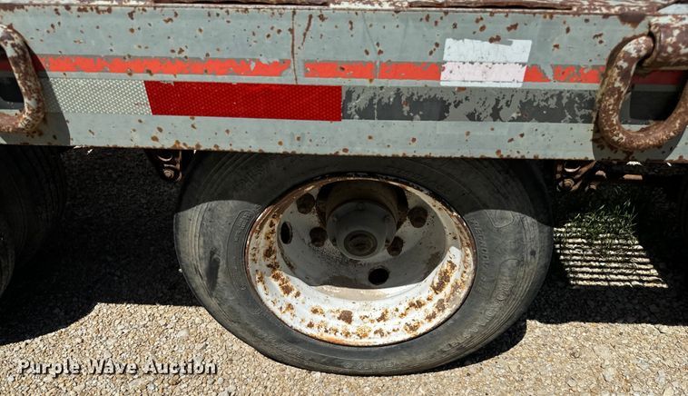 image for item EJ0567 2007 Interstate 50DLA equipment trailer