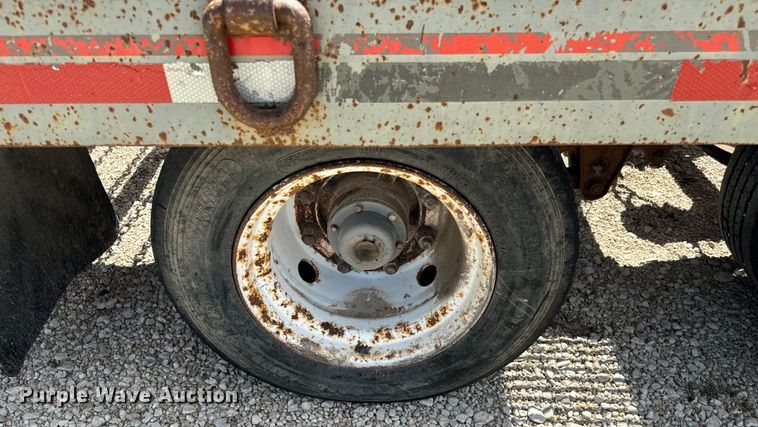 image for item EJ0567 2007 Interstate 50DLA equipment trailer