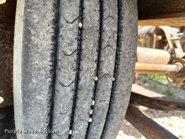 image for item EJ0567 2007 Interstate 50DLA equipment trailer