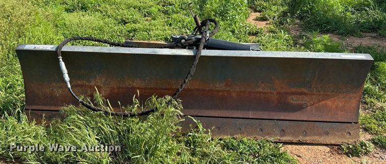 image for item EJ0616 John Deere DB96 skid steer dozer blade