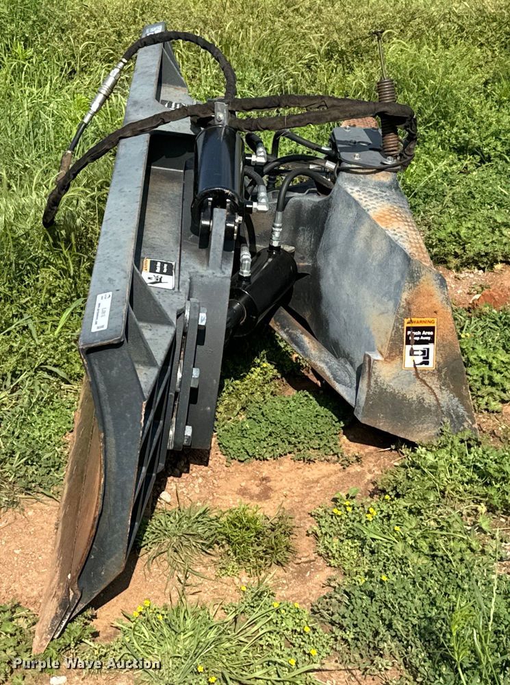 image for item EJ0616 John Deere DB96 skid steer dozer blade