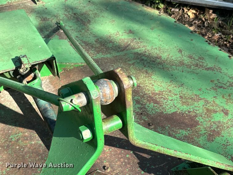 image for item EJ2689 John Deere 407 rotary mower