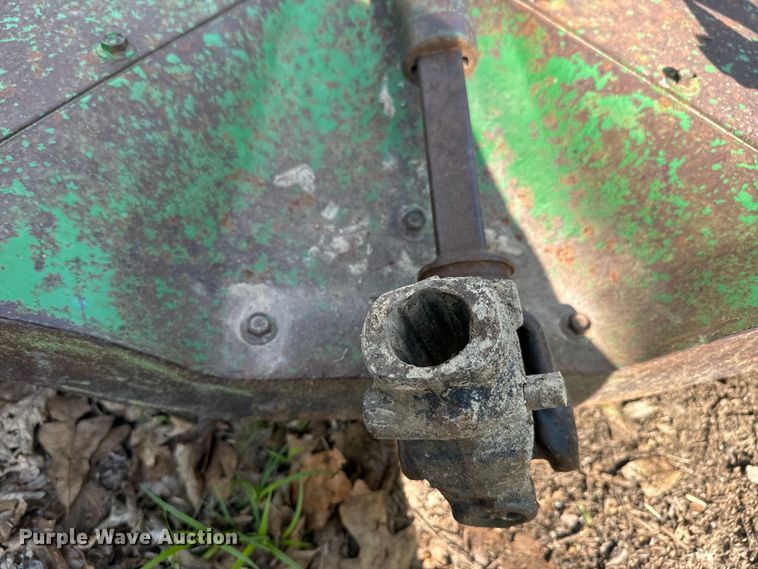 image for item EJ2689 John Deere 407 rotary mower