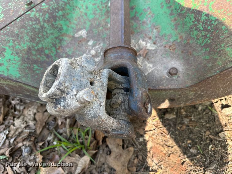 image for item EJ2689 John Deere 407 rotary mower