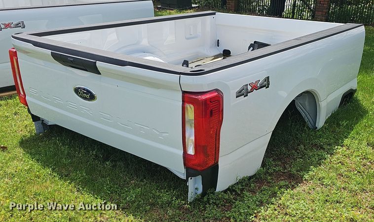 image for item EJ5355 Ford F250 Pickup truck bed